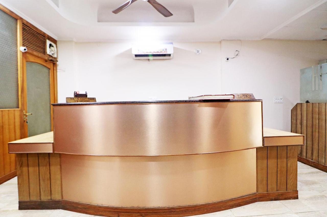 Hotel Westend Holiday Home 5 Mint From Nizamuddin Railway Station Нью-Делі Екстер'єр фото